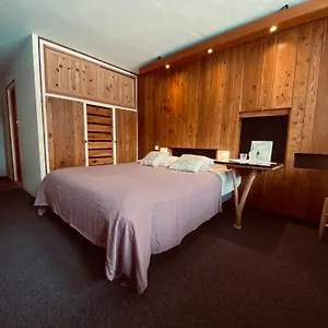 Hotel Les Lores, Val-d'Isere