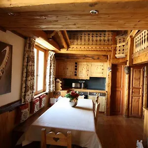Duplex De Charme Hyper Centre à Val D'isère Appartement